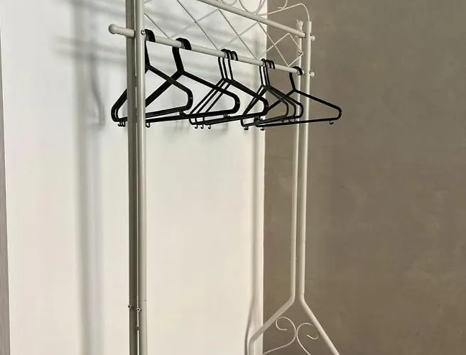 Modern And Spacious With View. 公寓 *