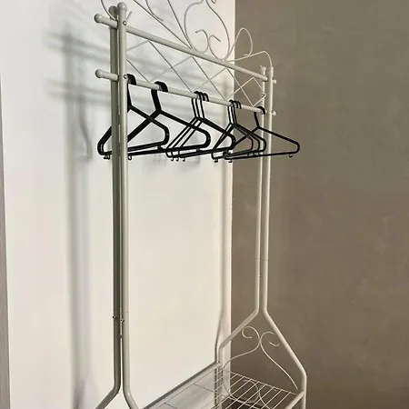 Modern And Spacious With View. Apartmán *